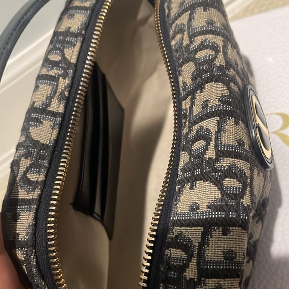 Christian Dior oblique Caro d-Cosy mini bag top handle - Picture 7 of 10